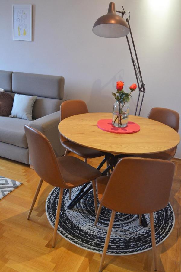 Nicola'S Apartment Novi Sad Luaran gambar